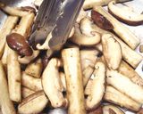 ホッコリ健康に！鶏手羽元とゴボウ煮作り方2写真
