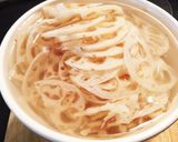 ☆シャキシャキ☆れんこんキンピラ作り方1写真