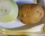 朝スープ♪トマトとコンソメ♪有り合せ野菜作り方1写真