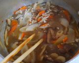 ごぼうと鶏挽き肉のコンソメ醤油スープ作り方7写真