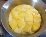 鶏と帆立の煮込み☆クリームポテト添え作り方5写真
