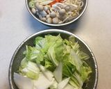 ダシダで、ピリ辛味噌中華点心鍋作り方1写真