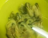 牡蠣と舞茸と白菜とベーコンDEミルク煮♪作り方1写真