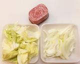 簡単で美味しい♪キャベツのコンビーフ炒め作り方1写真