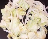 簡単で美味しい♪キャベツのコンビーフ炒め作り方2写真