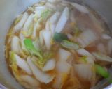 簡単！白菜と長ネギとマグロの味噌煮込み♡作り方3写真