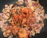 お弁当にも！豚肉とさつま芋のキムチ炒め☆作り方3写真