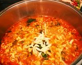 中毒注意！辛ラーメンでチリトマトヌードル作り方2写真