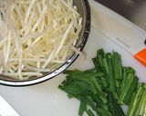 ラーメンに乗せる野菜②ニラ＆モヤシ作り方1写真