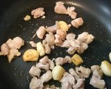 ワインに合う♪鶏肉と小ネギのにんにく炒め作り方7写真