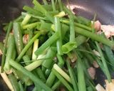 ワインに合う♪鶏肉と小ネギのにんにく炒め作り方8写真