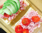 簡単☆挽肉とアボカドの油揚げピザ作り方2写真