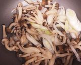 久原「あごだし」キノコ蕎麦〜生姜仕立て〜作り方1写真