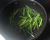 赤ワイン入り☆にんにくの芽と牛肉炒め作り方4写真