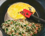 簡単☆美味! ニラたっぷり炒飯☺作り方4写真