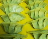 タネの量で失敗激減！餃子の包み方作り方9写真