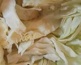 たっぷりキャベツと牛肉のお吸い物♪作り方1写真
