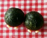キャラ弁*ミニトマトでミニミッキー作り方7写真
