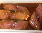 ブリ切り身の醤油＆辛味噌漬け焼き。作り方2写真