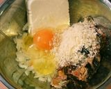 味付け不要！鯖味噌缶で☆お魚ハンバーグ作り方1写真