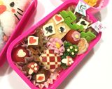 ♡キティ♡不思議の国のアリス キャラ弁作り方1写真