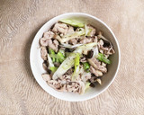 簡単！豚肉とキノコのネギ塩炒め✨作り方7写真