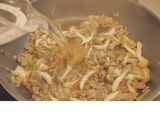 簡単！ひき肉ときのこの中華風あんかけ丼作り方7写真