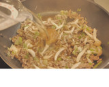 簡単！ひき肉ときのこの中華風あんかけ丼作り方7写真