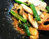 甘ピリ辛！鶏胸肉となすピーマンの味噌炒め作り方11写真