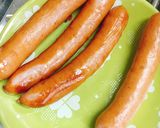 こども弁当の定番☆ソーセージ巻きごはん作り方1写真