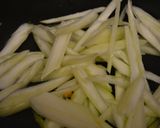 セロリのナンプラー金平！美味しすぎ！作り方1写真