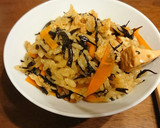 甘い☆懐かしのひじきと鶏の炊き込みご飯作り方10写真