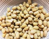 大豆と鶏肉のカレー甘辛和え作り方1写真