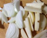 ダシダでコク旨！肉じゃがスープ作り方1写真