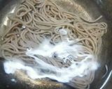 カップ麺より早くできちゃう卵かけ蕎麦♪作り方3写真