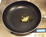 朝食はイタリアン♪マルゲリータトースト作り方1写真