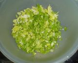 セロリとエビのトマトスープ作り方1写真
