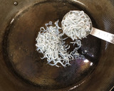 簡単！60秒！しらすとレタスささっと炒め作り方1写真