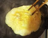 【ピリ辛】しめじと卵のふんわり中華風炒め作り方5写真