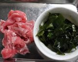 朝昼夕に２人分♪豚肉しめじ長ねぎのみそ汁作り方1写真