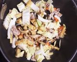 簡単！冷蔵庫のおそうじ焼うどん☆作り方1写真
