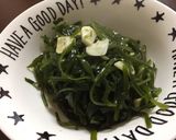 ダシダでごま油香る刻みこんぶにんにく炒め作り方3写真