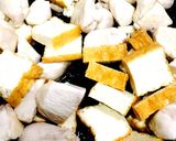 厚揚げと鶏むねのにんにく芽ピリ辛炒め作り方1写真