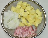 ポテトとベーコンの粒マスタード和え作り方1写真