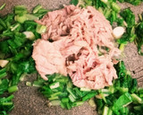 簡単便利！間引き菜とツナの炒め煮作り方3写真