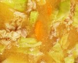 だし入り味噌＊豚肉と野菜と舞茸の味噌汁作り方4写真