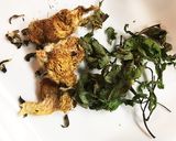 ヴィーガン対応菊とキノコとトウキの味噌汁作り方1写真