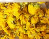 ヴィーガン対応菊とキノコとトウキの味噌汁作り方4写真