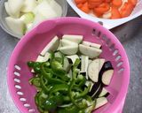 野菜たっぷりトマトスープ作り方1写真