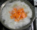 おかずにしちゃう＊鶏肉ときのこの味噌汁＊作り方3写真